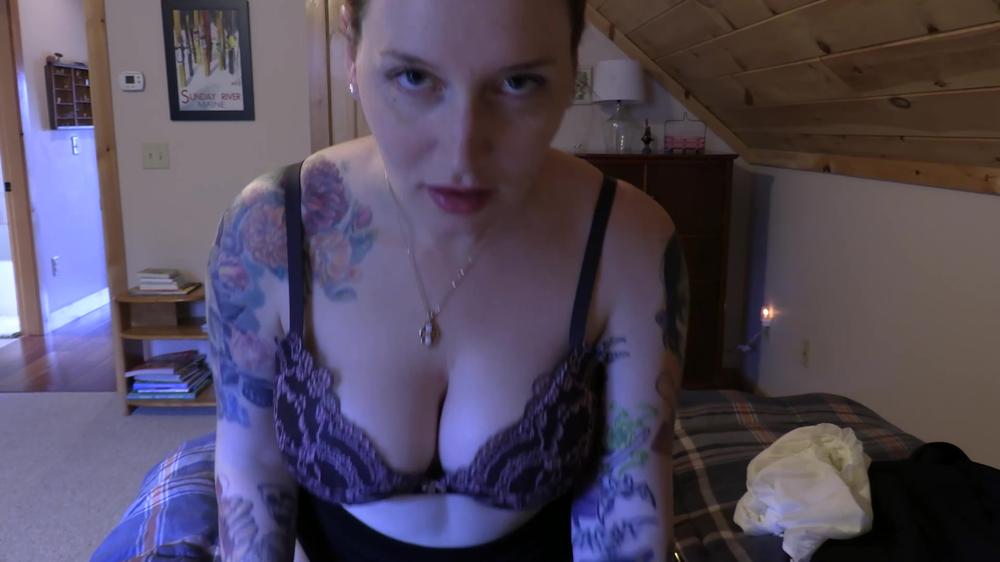 Bettie Bondage - Mother Son Mutual Attraction  - 2160P