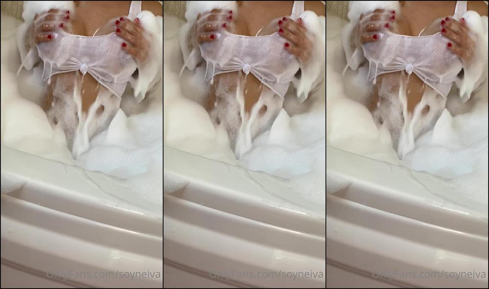 Soyneiva 2020 315701264 More Shower Scenes Check Your Direct Messages