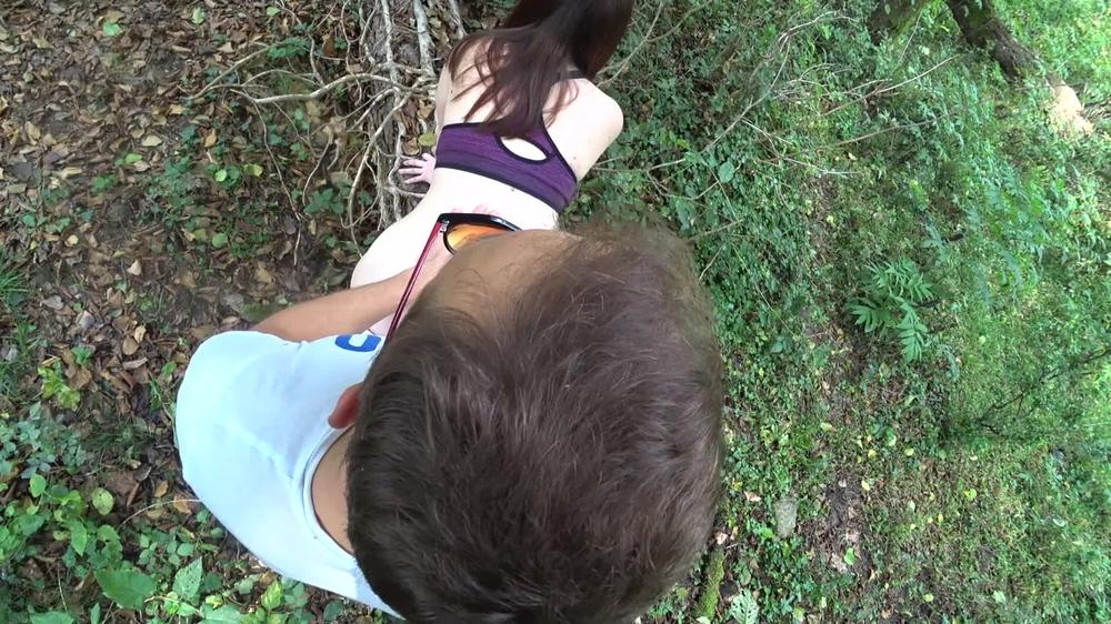 fucked a friend's girlfriend passing through the forest .. buddy - girlfriend is the best