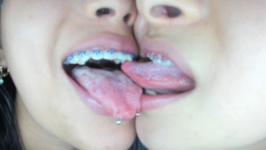 Miaisabella3 The Perfect Teeth