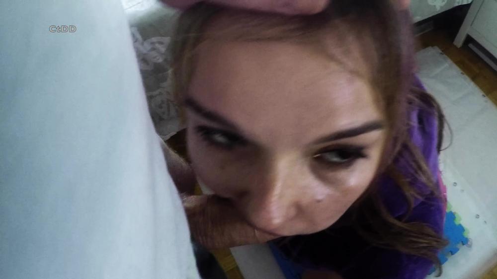 Lolly N Spit DeepThroat Cumshot Facial 3