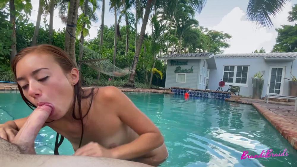 Young Housewife Fucks The Poolboy