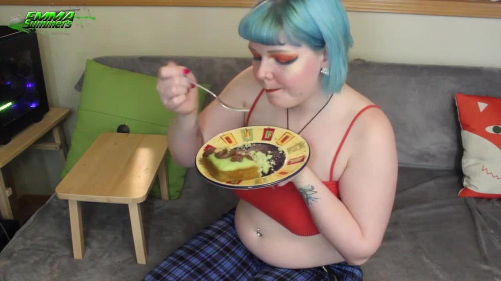 Cake Eating in crop top
