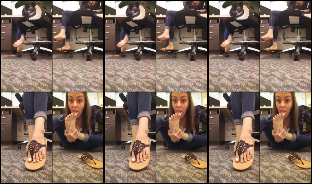 Sammis Soless 21 08 2020 744413646 Just Monkey Around At Work