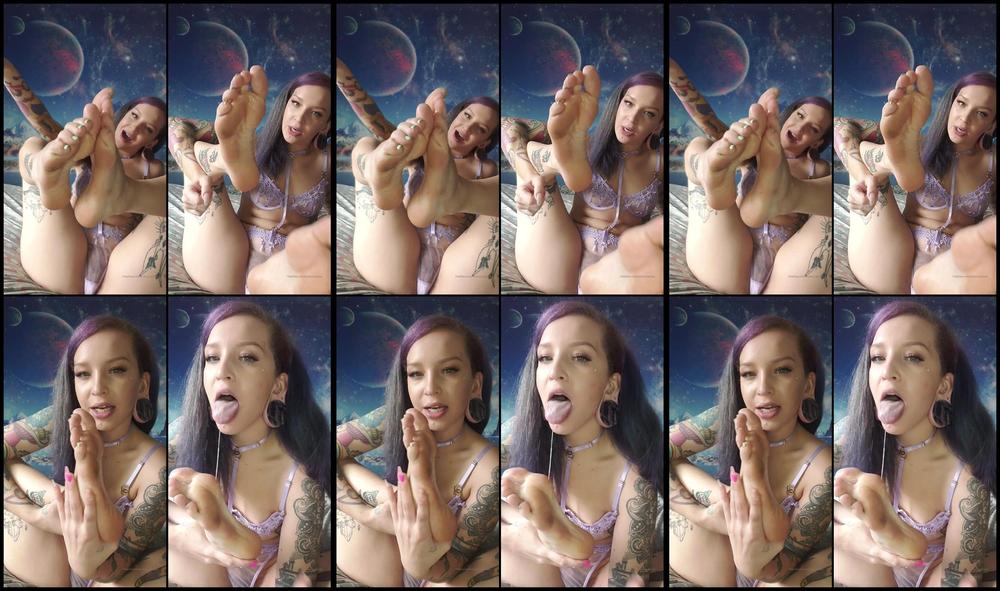 Bodaciousbizzy 15 01 2020 126922462 Just A Taste My Spit Covered Soles Are Waiting For You X27 Re Cum To Cover Them Next