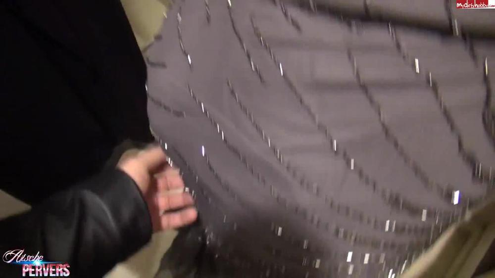 Verfickte Shoppingtour Mit Aische-Pervers