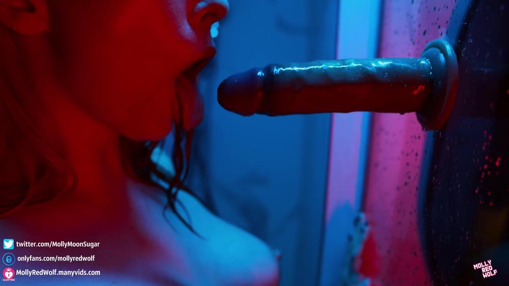 Redhead in bathroom - Wet body and footjob - MollyRedWolf