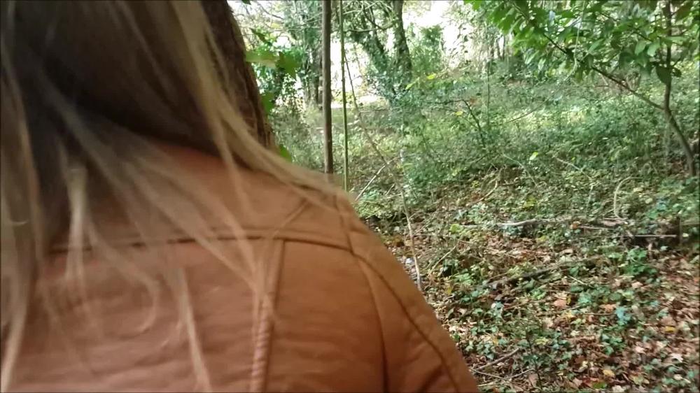 Public Doggystyle & Cum Gargle On Woodland Path