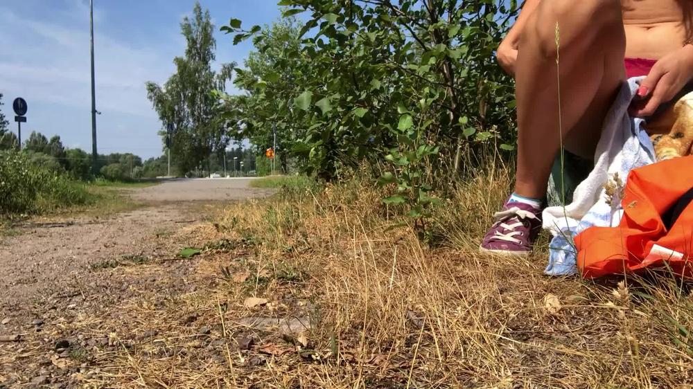 Finland Sidewalk Full Naked Masturbation
