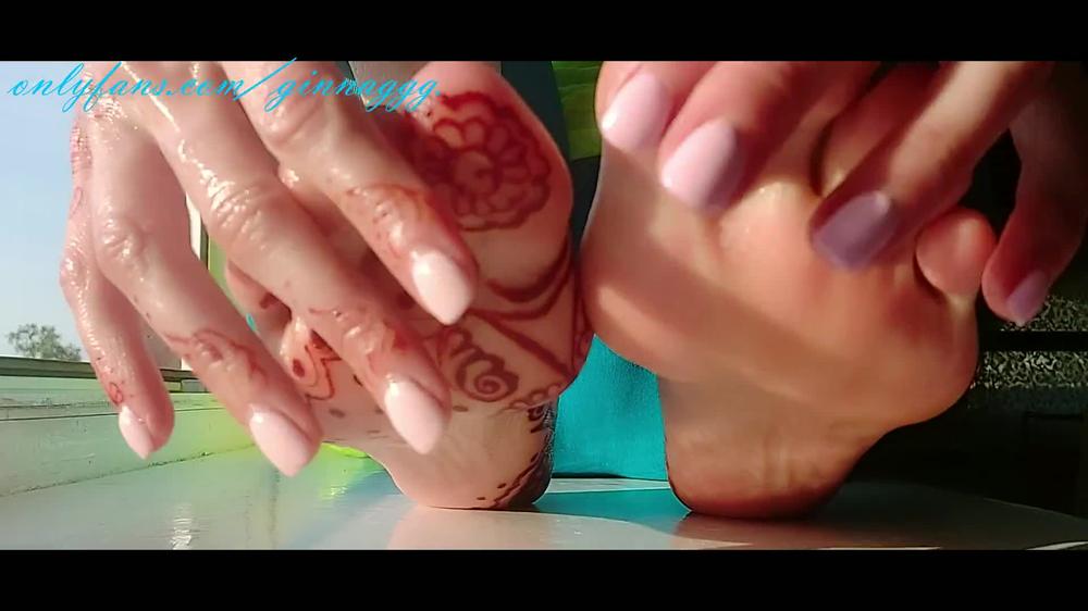 foot massage wet feet slippery toes light foot strokes beautiful nails pedicure sexy GinnaGg