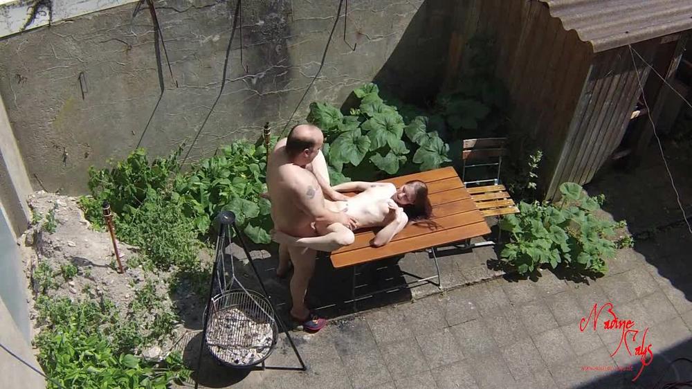 Voyeurs filming bitch fucking with old janitors on the terrace