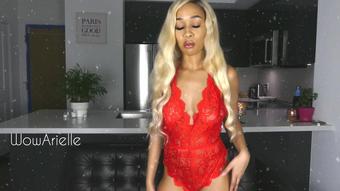 Wowarielle All I Want For Christmas Manyvids