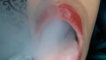 Smoky kiss and lick - April 10, 2021