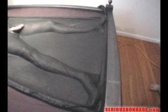 Vac_Bed_Pt_1_Blowjob_Aliceinbondageland