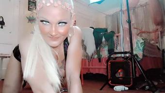 sexy dress strip tease - September 09, 2021