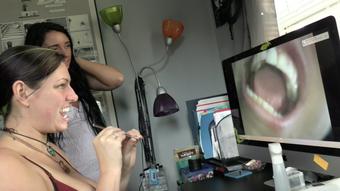 Luna & Vanessa - Endoscope Mouth Tour