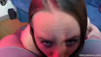 Itslizzielovexo Smoke And Suck Manyvids