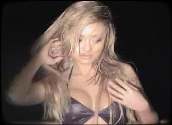 Tila Nguyen - At Night