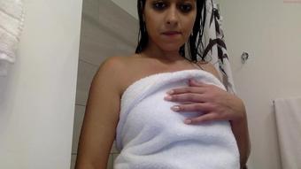 Saravunovix_30122020_2320_Female_Chaturbate