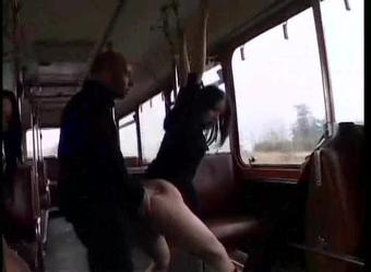 Tiffany Hopkins - Le Bus En Folie