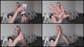 Lilcharlotte Big Hands Can Do Big Things Manyvids
