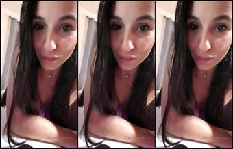 2019Horny While Editing5E065A99C74Fc6C13B8C2