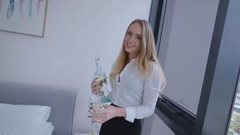 Scarlet Chase Revenge Blowjob For Cheating Boyfriend