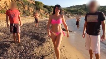 Alexandra Wett Spontaneous Mass Free Fuck At The Beach