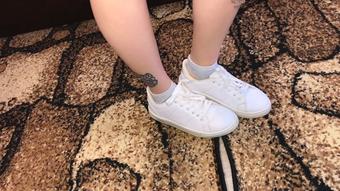 Foot Fetish Sneakers sock and bare feet - Mar 12, 2022