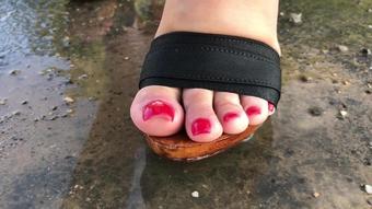 Goddess Lena - Heel Shower