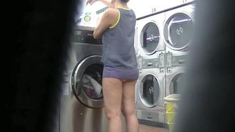 Helenas Cock Quest - My Laundromat Upskirt Tease Pt2-2018-09-27