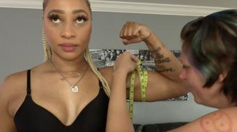 Kendra & Vanessa - Amazons Lift & Carry