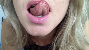 Solo tongue and saliva