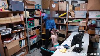 Shoplyfter.17.02.15.Catarina.Petrov.Case.No.3312488