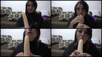 Mellyboo Virgin Woman With Hijab On Sucks Dick