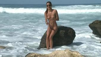 Bikinipleasure_[Erotic]_20140217_Candice_Luca_Waves_720