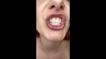 Worship my square lips 4K