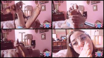 Freshiejuice 12 03 2020 176610432 Self And Pov Foot Worship I Suck And Lick My Feet And Toes And Tease You With Them Before
