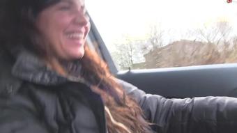 Das Erste Mal - Mein Allererster Orgasmus Beim Auto Fahren! Mit Hot-Kinky-Me