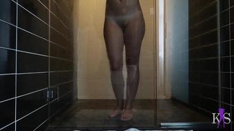 Kswifey Voyeur Shower Manyvids
