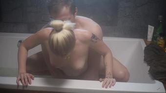 I love bath fucking with orgasms. You to honey? (Free