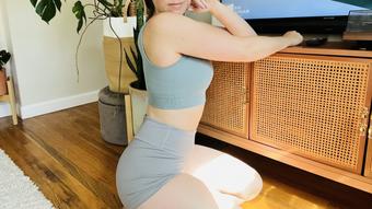Watch me work out and then strip naked - August 10, 2022