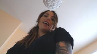 Worship Giantess Custom Video