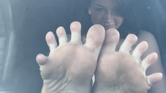 EMMY's FEET on The Dash an Pumping Gas - Jul 24, 2020