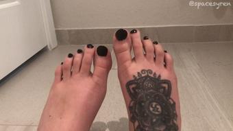 Giving Myself a Pedicure - May 24, 2020