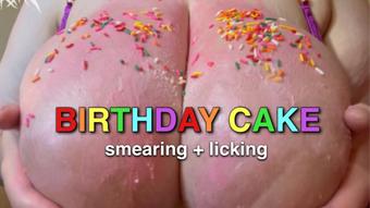 birthday cake smearing + licking - March 10, 2023