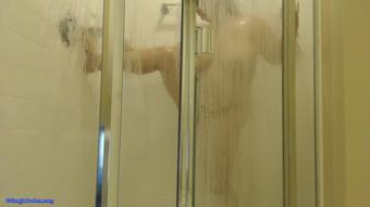 Perv on Me In the Shower - January 24, 2016
