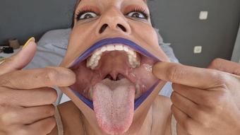 Beat your meat to my mouth - March 29, 2023
