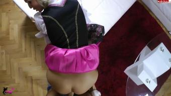 Amystarr - Dirndl Fickprobe
