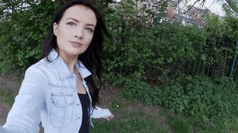 Yellow panty peeing upskirt in the park - July 16, 2019